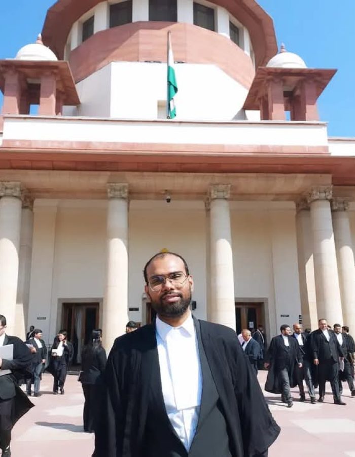 Adv Chaitanya Kamal representing the client before the apex court.